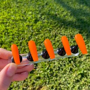 Standard orange 🍊